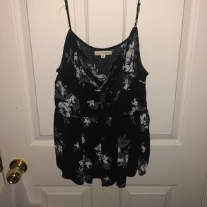 Black and white tank top!